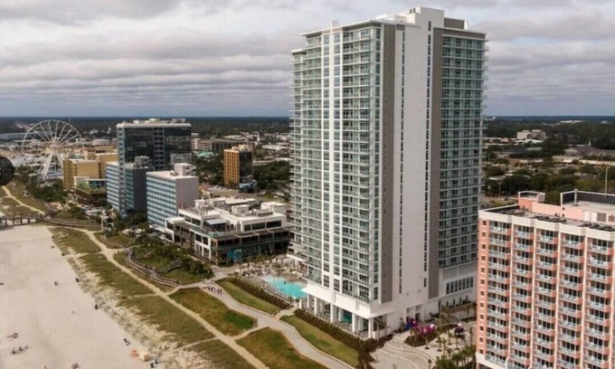 Downtown Myrtle Beach Condo | Ocean Enclave by Hilton Grand Vacations - 2 Bedroom Ocean Front