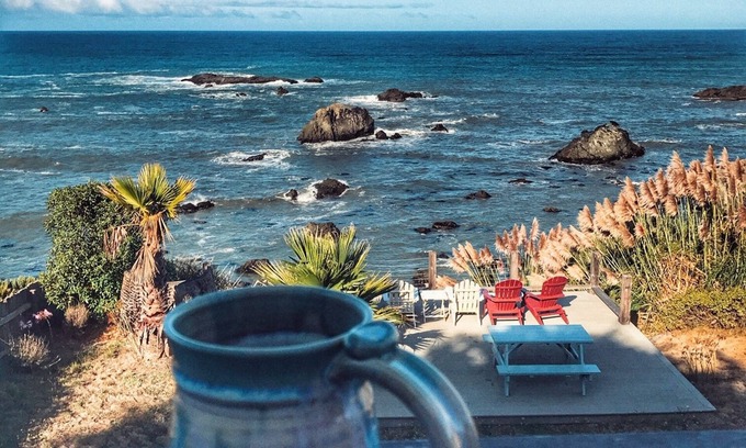 Westport House | Ocean-front Cottage With Magnificent Whitewater Views