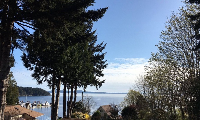 Mill Bay Apartment | Ocean & Marina View Suite