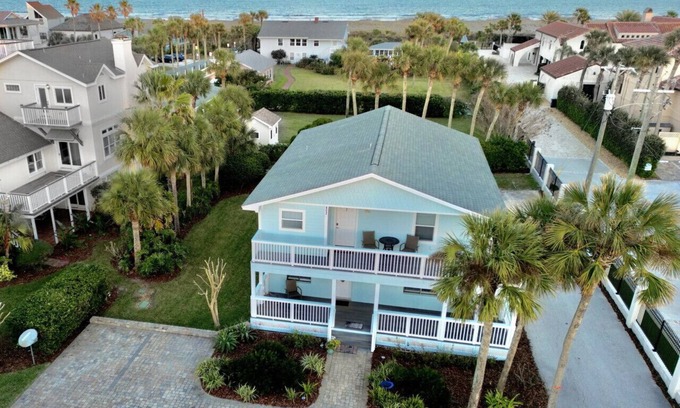St. Augustine Beach Apartment | Ocean Mist - Beauty and The Beach! - Pool Access