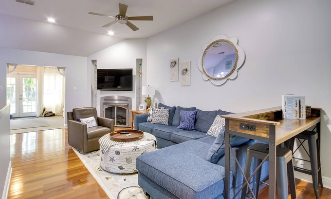 St. Martin House | Ocean Springs Home w/Fire Pit & Game Room!