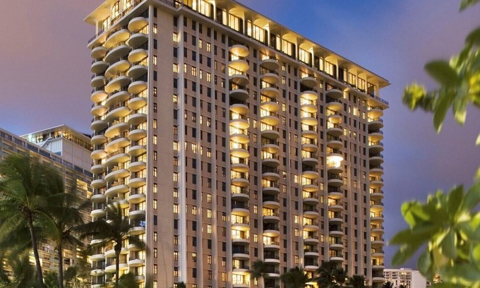 Waikiki Resort | Ocean View 2 Bedroom Plus at Hilton Hawaiian Village Lagoon Tower!
