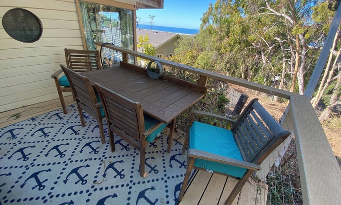Morro Bay Cottage | Ocean View, 2 King Bedrooms, Hot Tub, lots of outdoor space, 7 decks.