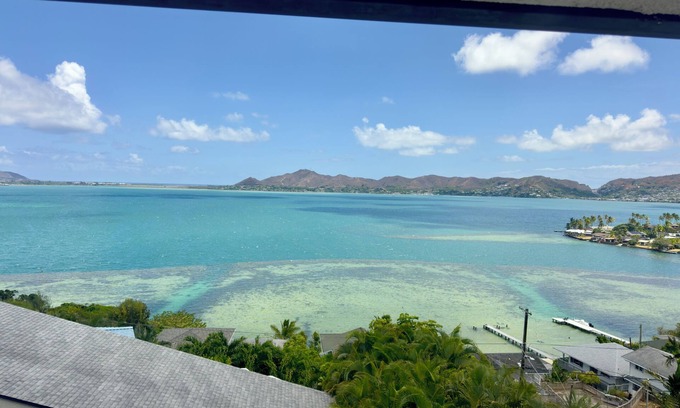 Kaneohe House | Ocean View House includes + Electric Truck + Free Charging!