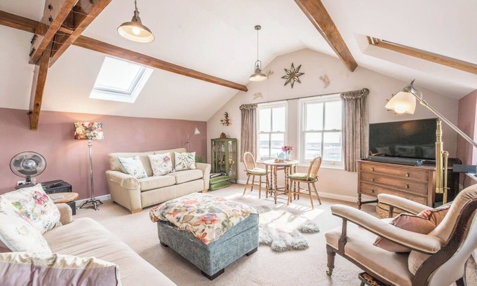 Lowestoft Apartment | Ocean View, Lowestoft