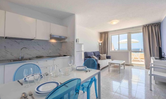 Morro Jable Apartment | Ocean view top floor WiFi aircon 11