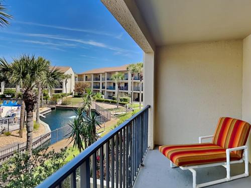St. Augustine Beach Apartment | Ocean Villas 107