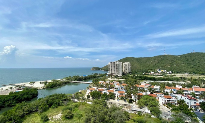 Pozos Colorados Apartment | Oceanfront Pools & Jacuzzi in Private Club