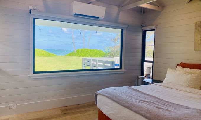 Lanikai House | Oceanfront Private Lanikai Beach House