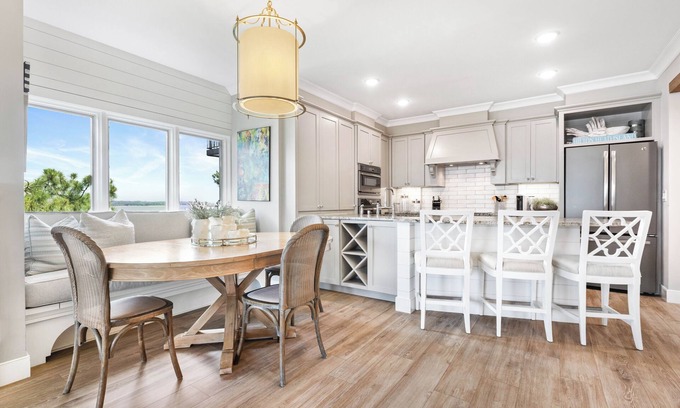 South Beach Condo | Oceanfront, Sweeping Water Views/Sunsets, Pool, Luxury Sea Pines Villa