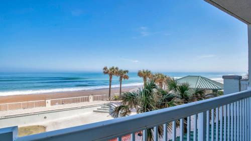 Ortona Park Apartment | Oceanfront Studio in Daytona Beach Resort
