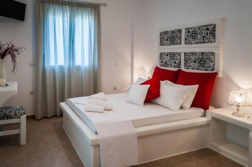 Adamas Hotel | Oceanis Rooms