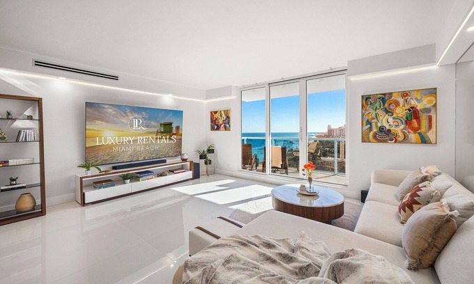 South Beach Condo | Oceanview Private Residence at Roney Palace