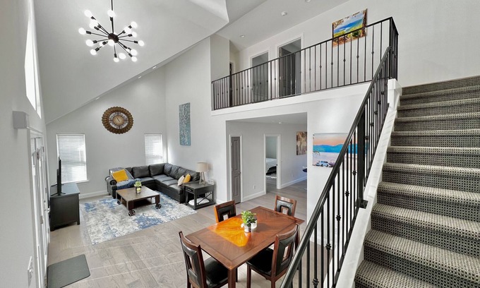 Ocoee House | Ocoee Getaway￼ house with hot tub and fire pit