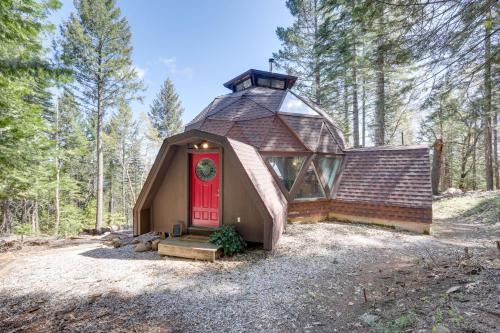 Nevada City House | Off-Grid Geodesic Dome Nevada City House with Views