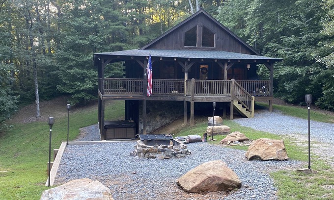 Epworth Cabin | Off The Beaten Path Cabin