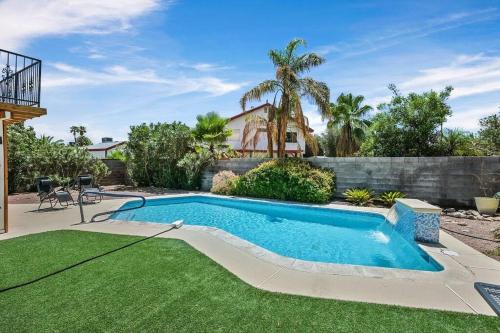 Spring Valley House | Oh My gosh! Look at this one!