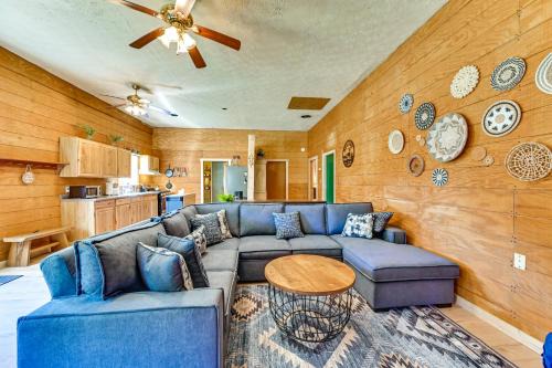 Sycamore Valley House | Ohio Hunters Cabin with Pond Access Pets Welcome!