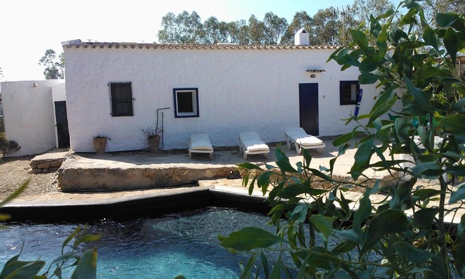 Formentera House | Old farmhouse with private swimming pool.