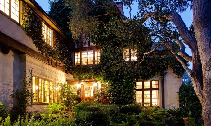 Monterey Bed & Breakfast | Old Monterey Inn