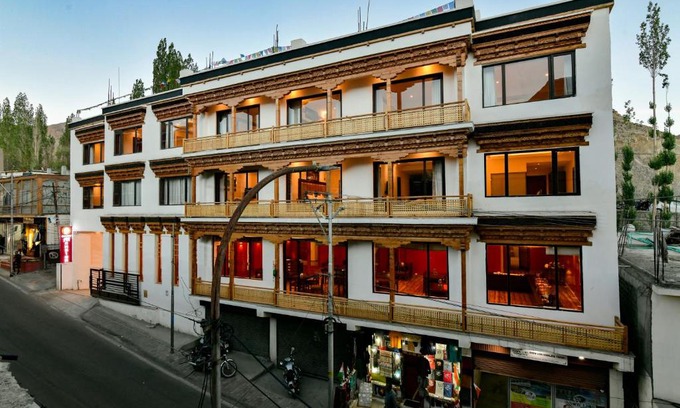 Leh Hotel | Old Road Mansion