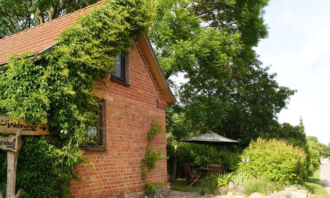 Muritz Apartment | Old school Groß Varchow, apartment 2