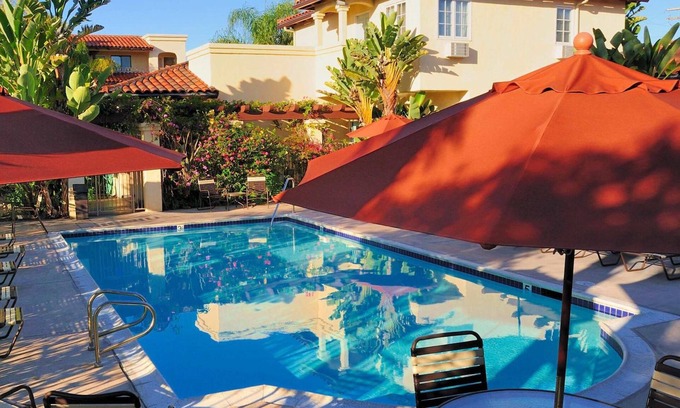 Midway District Hotel | Old Town Inn