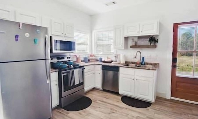 Starkville House | Old West Point Rd cottage