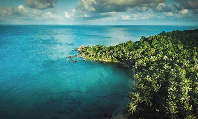 Benicia House | Old-world charm and modern styling combine!