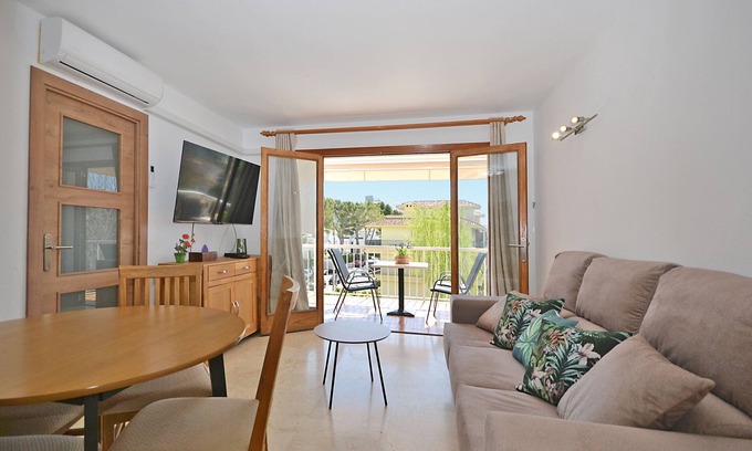 Alcudia Apartment | Oliva - Central apartment with air conditioning 150 meters from the beach in Mallorca