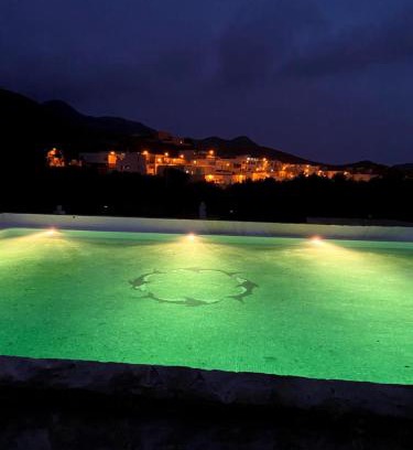 El Pozo de los Frailes Villa | Olivos y Playa