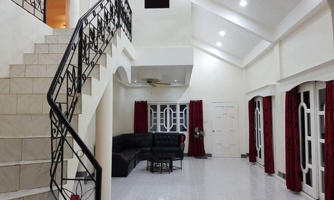 Samal House | OMG Guesthouse Room for 2