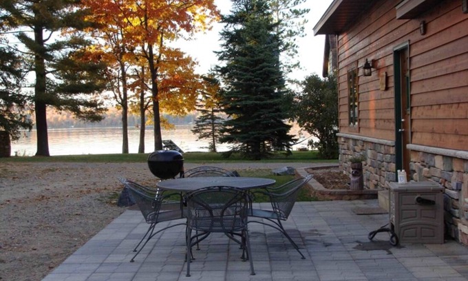 Phelps Cabin | On North Twin Lake- Northern Exposure Rentals "Musky Lodge"