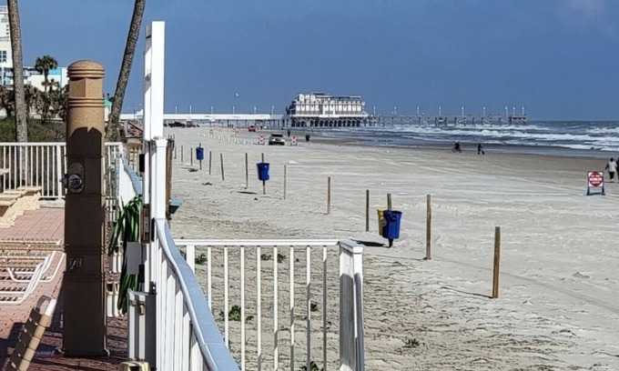 Daytona Beach Resort | On the beach