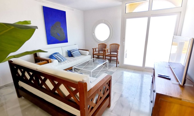 Corralejo House | On the Sea 1 - Pool and Beach