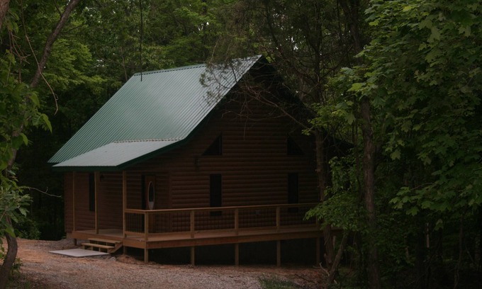 Carbondale Cabin | On the Shawnee Wine Trail