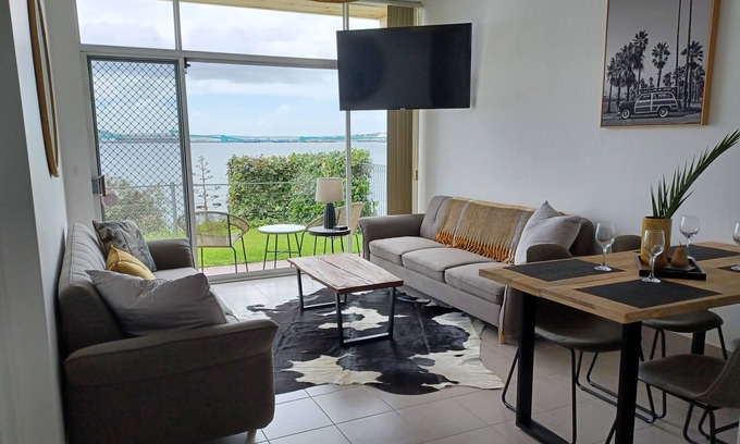 Port Lincoln Apartment | On The Waters Edge