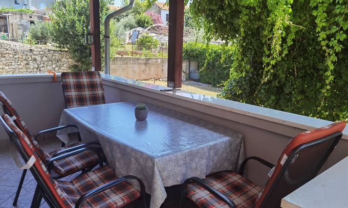 Sveti Filip i Jakov Apartment | One bedroom apartment with terrace Sveti Filip i Jakov, Biograd (A-18810-b)