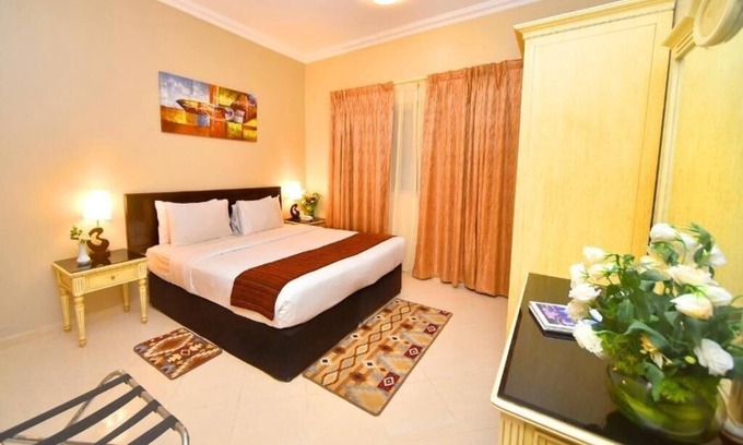 Beach & Coast Hotel | One Bedroom Apartment Near Al Khan Beach By E R
