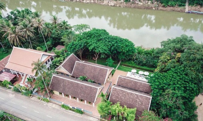 Luang Prabang Villa | One Bedroom Deluxe River View Villa (C)