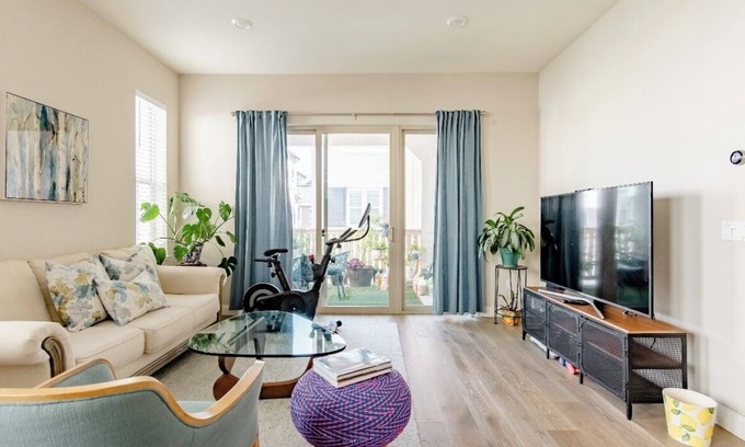 Milpitas House | One Bedroom in a Luxury Home within Silicon Valley