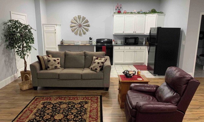 Hickory Apartment | One bedroom studio on our Private farm