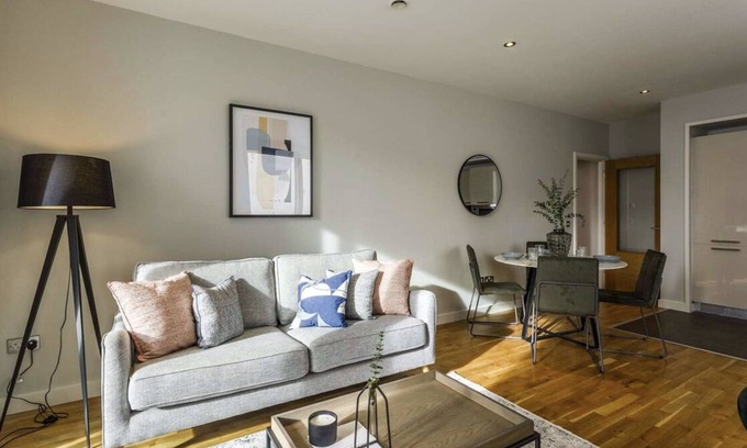 Dublin Apartment | One bedroom with a double bed, bathroom and kitchen with spacious living space.
