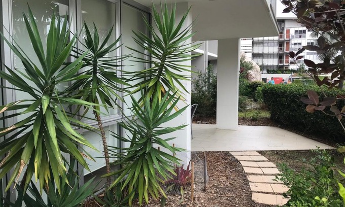 Nelly Bay Apartment | One Bright Point Euodia Unit 1102