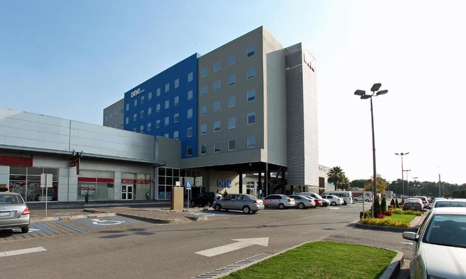 Cuautitlan Izcalli Hotel | One Cuautitlan