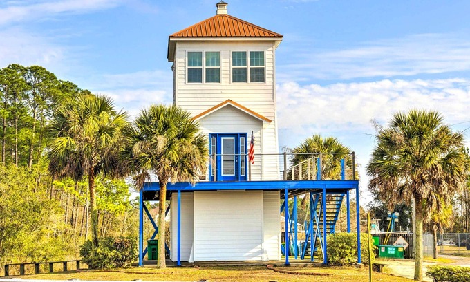 St. Martin Apartment | One-of-a-Kind Lighthouse Studio w/ Bayou View