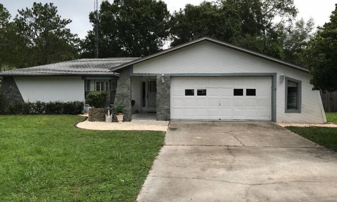 Dunnellon House | *ONLY 30 DAY RENTALS*Family And Friends River Get Away