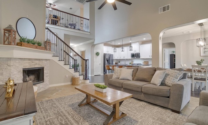 Grand Prairie House | Open spaces near stadiums, Six Flags, Grand Prairie Epic Central,