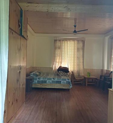 Manali House | Orchard Bliss