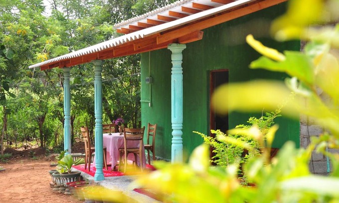 Sigiriya House | Organic farm Wish Prabha lake view homestay